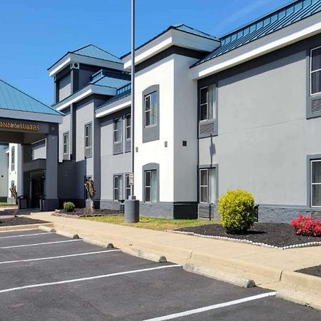 Quality Inn & Suites Quantico Stafford Exterior foto